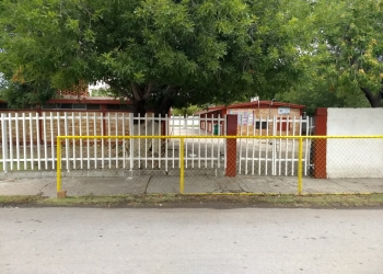 Ladrones roban escuela primaria