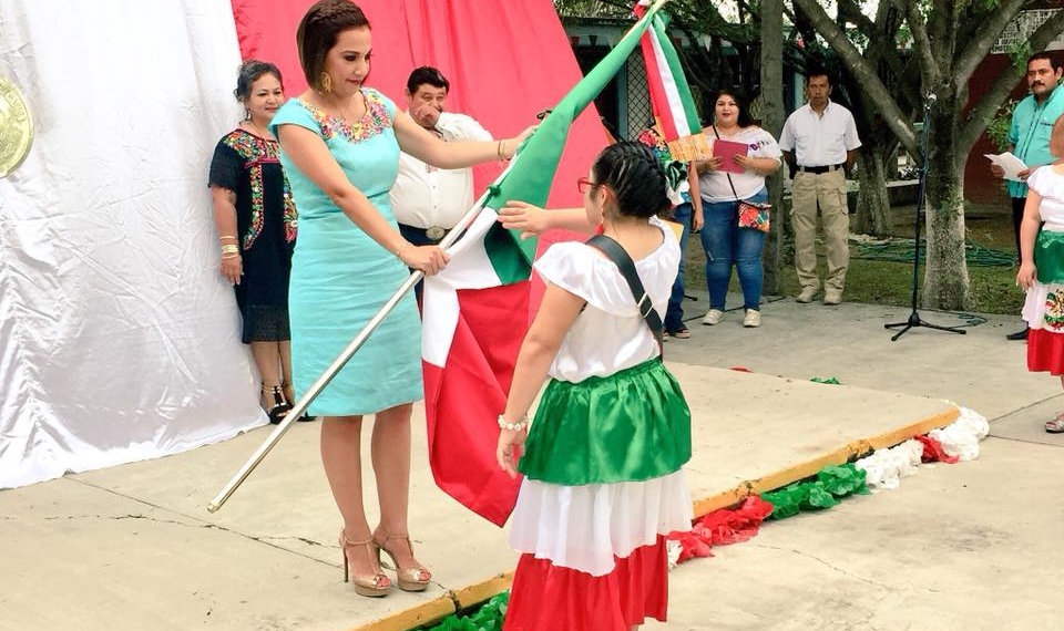 Cam 34 celebra Grito de Independencia