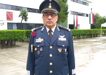 Toma Protesta nuevo general de la guarnición militar