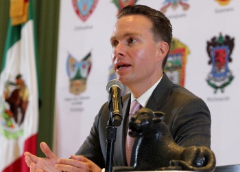 En segunda votación, aprueban solicitud de licencia a Manuel Velasco