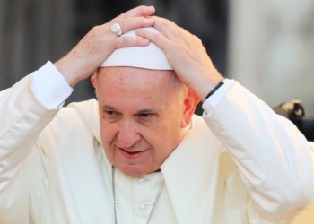 Abortar es como contratar a un sicario para liquidar a una persona: Papa Francisco
