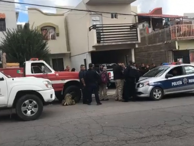 Llega de sorpresa, canta ‘Las Mañanitas’… y halla a su familia muerta