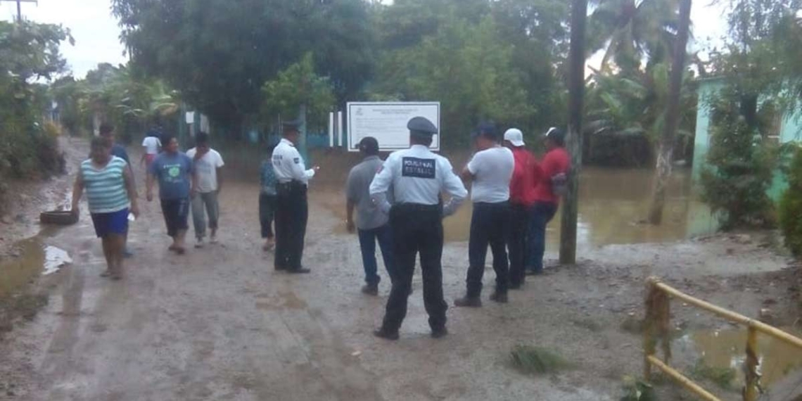 Suman 12 muertos en Oaxaca a causa de ‘Vicente’