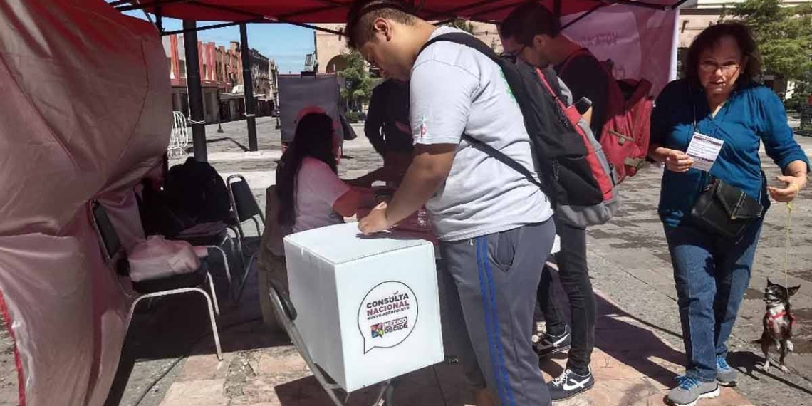 A las 10:00 de la noche dan resultado de consulta del NAIM