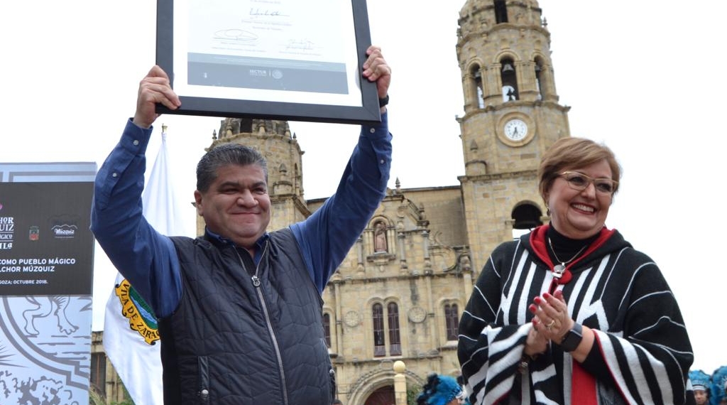 Entrega gobernador denominación a Múzquiz como pueblo mágico