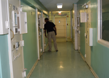 Instalan cámaras de seguridad en celdas