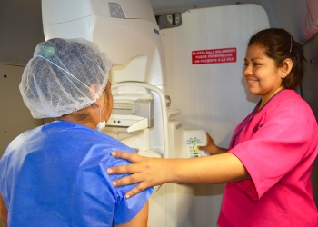 Busca JS crear conciencia en prueba oportuna de cáncer