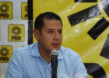 Presidente del PRD considera regreso de Gordillo será nocivo para el país