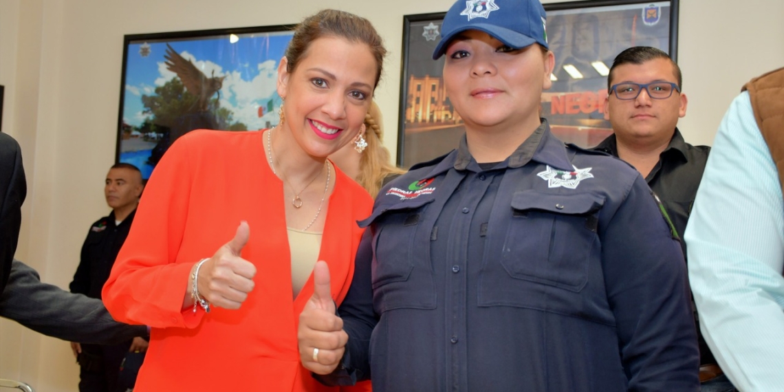 Renuncia fundador y consejero nacional del PRD
