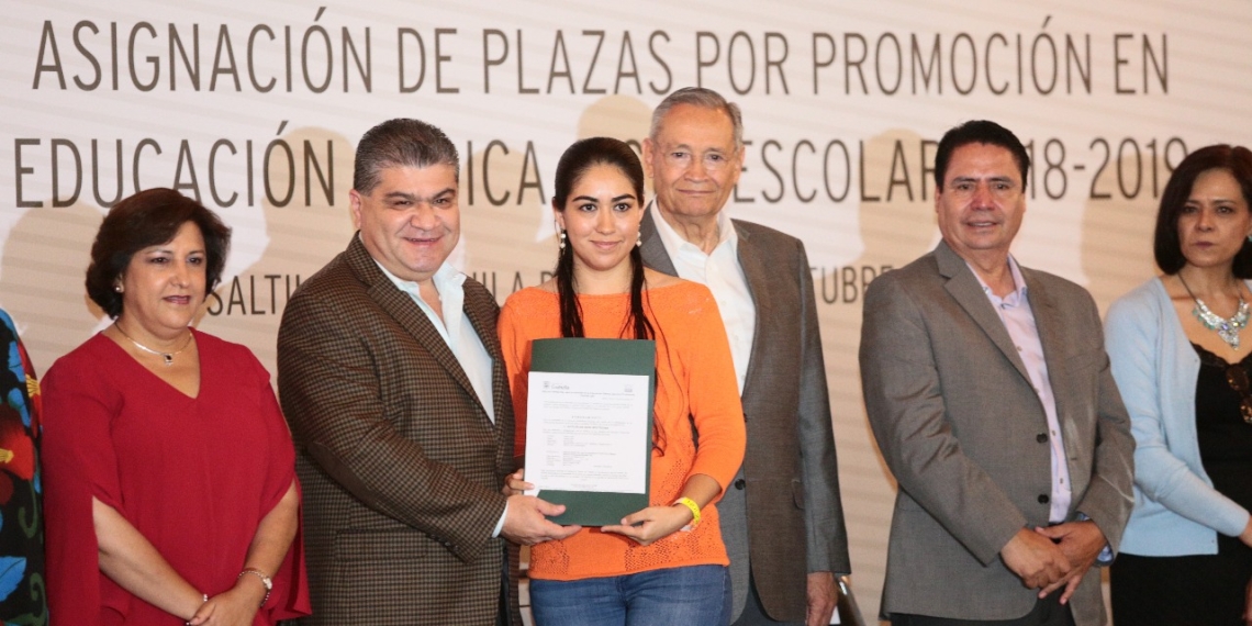 Entregan asignaciones a nuevos directores y subdirectores de planteles de educación básica