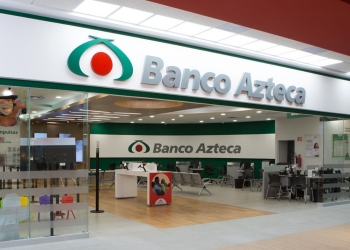 Banco Azteca emitirá tarjetas de ayuda social de AMLO