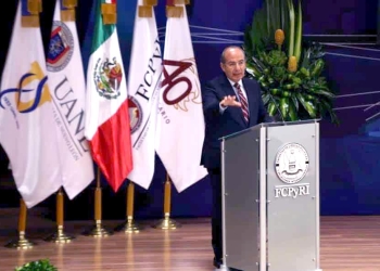Felipe Calderón considera la creación de su propio partido político