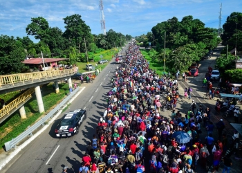 Migrantes rechazan propuesta del plan “Está es tu Casa”
