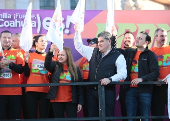 Llevan a cabo la “Gran Carrera Coahuila Fuertes contra el Cáncer 2018”