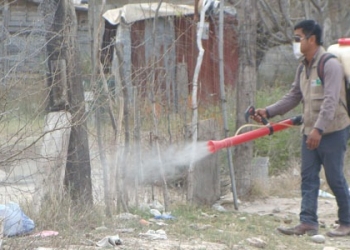 Falsos fumigadores saquean 3 empresas