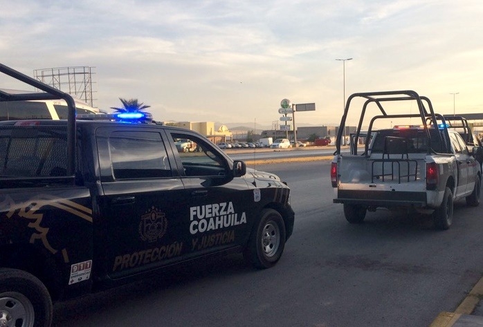 Sujetos desconocidos atacan a Fuerza Coahuila en carretera Rivereña