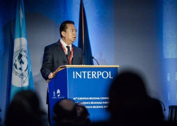 Presidente de la Interpol de Francia está detenido en China