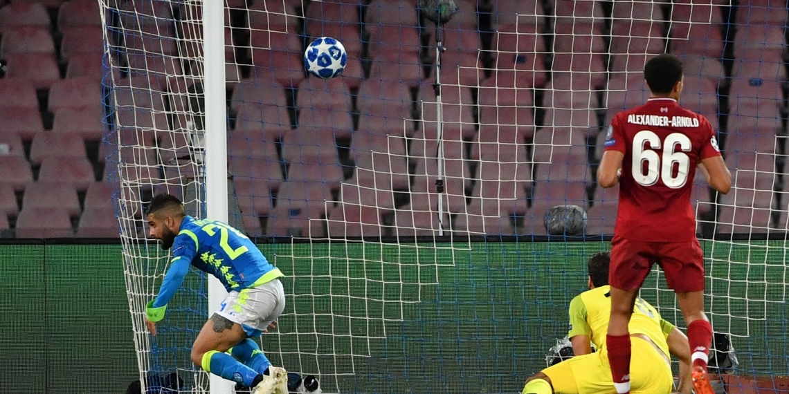 Napoli derrota al subcampeón Liverpool con un marcador de 1-0