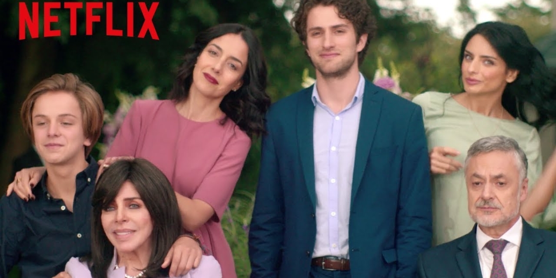 Anuncian temporadas 2 y 3 de La casa de las Flores