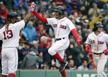 Red Sox se impone a Dodgers en la primera entrada de la serie