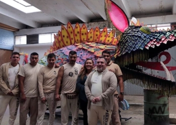 Reclusos participan en desfile de Alebrijes de la Ciudad de México