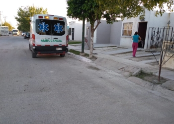 Trasladan al hospital a persona por ingerir veneno
