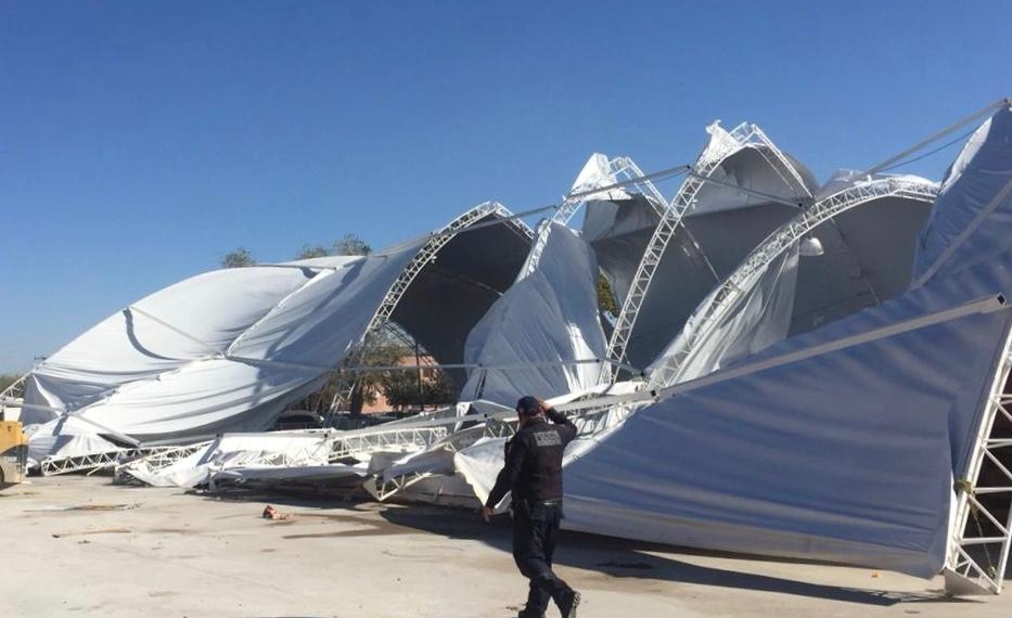 Cierran la pista de hielo por daños