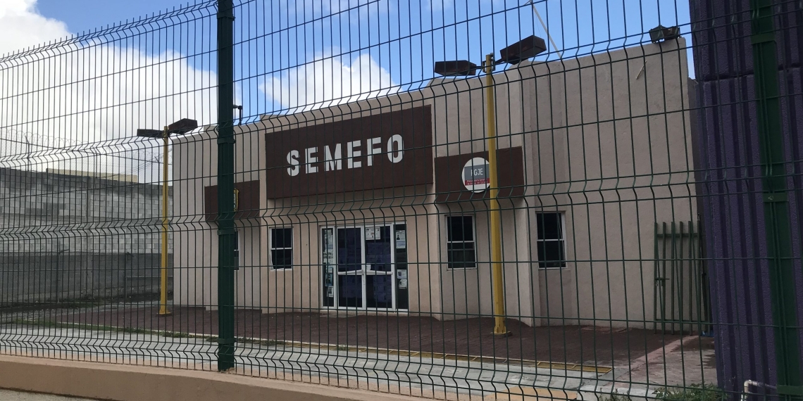 Largo apagón afecta a cadáveres del Semefo