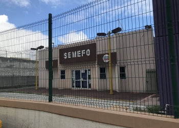Largo apagón afecta a cadáveres del Semefo