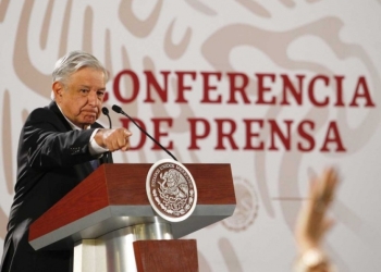 Gobierno era mantenido y bueno para nada: López Obrador