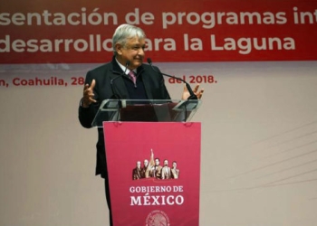 ‘Basta de gritos y sombrerazos’: López Obrador en la Laguna