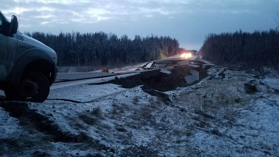 Alaska es declarada zona de desastre tras demoledor terremoto
