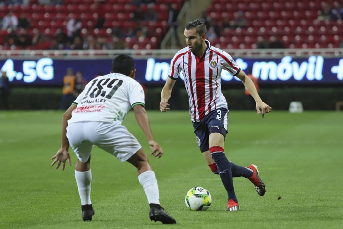 Las Chivas llevan su paso perfecto a la Copa MX