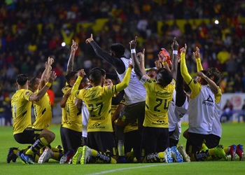 Morelia vence 2-0 a Veracruz