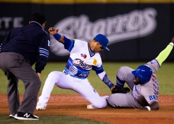 Yaquis gana 8-3 el primer juego de la Serie Final a Charros de Jalisco