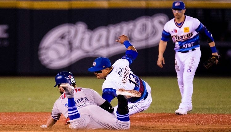 Yaquis aprovecha remontada y toma ventaja en el tercer juego