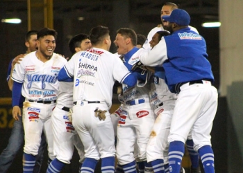 Cañeros VS Yaquis se van a extra innings