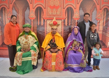 Festejo del día de Reyes en Ciudad Acuña