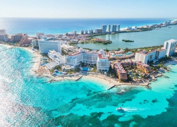 Nigropetenses prefieren a Cancún para vacacionar