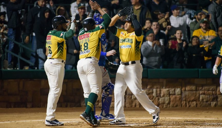 Yaquis VS Los Mochis en la búsqueda a la final