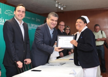 Coahuila reconoce la labor de Enfermeras