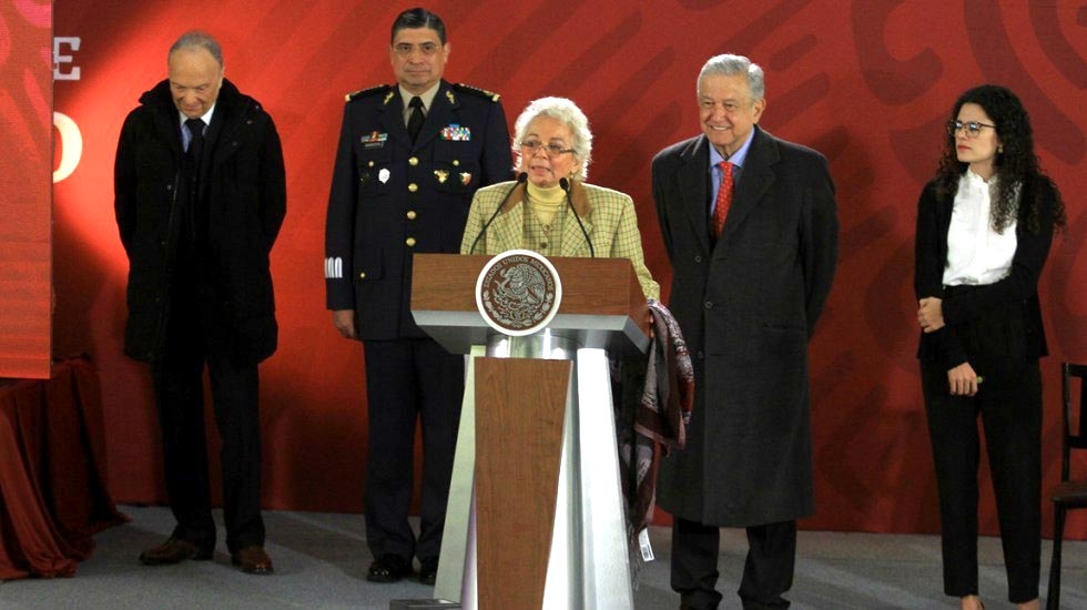 Segob congela cuentas vinculadas al tráfico de combustible