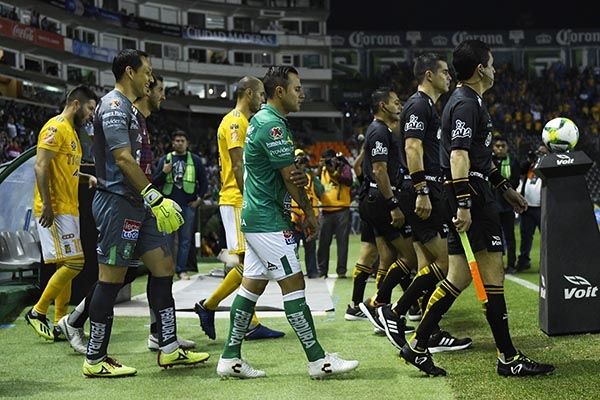 Tigres y León empatan