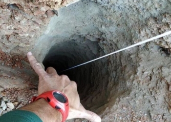 Continúa rescate para sacar a Julen del pozo