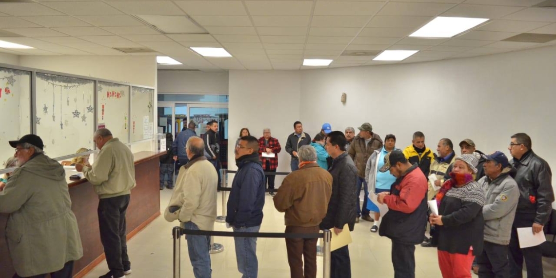 Personas de la Tercera edad y Discapacitados son Primero