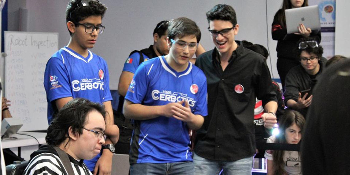 Coahuilenses van por el Campeonato Mundial de FIRST Tech Challenge