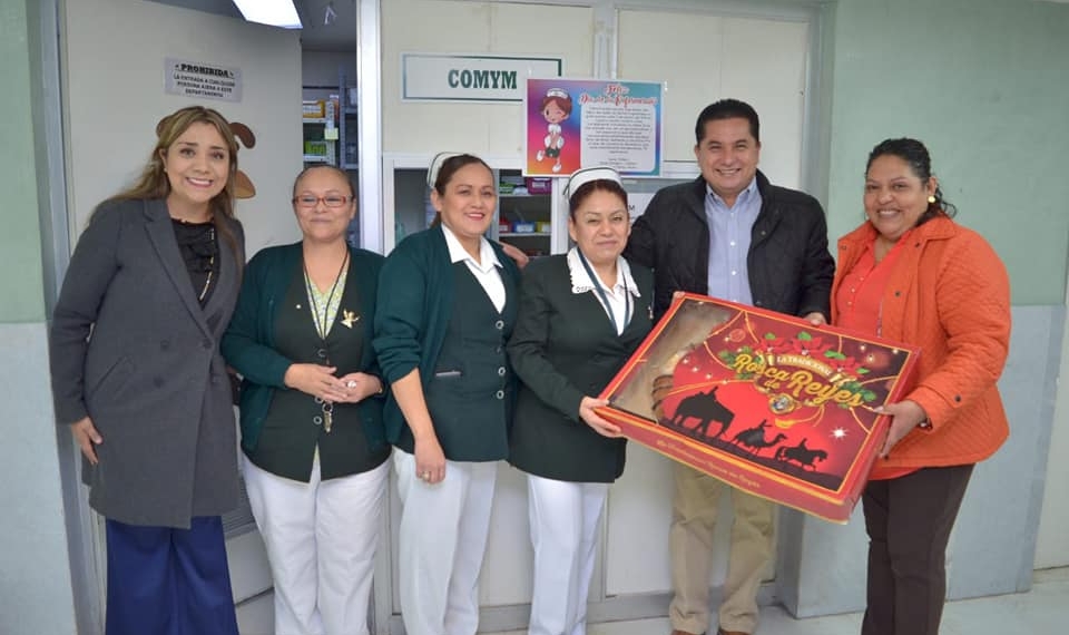 Alcalde felicita a Enfermeros en su Día