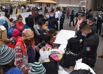 Llegan centenares de migrantes a Piedras Negras