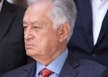 Bartlett revela nombres de involucrados en ‘desmantelamiento’ de CFE