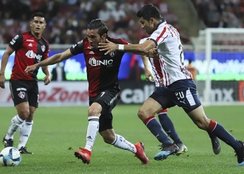 Chivas se lleva el clásico tapatío